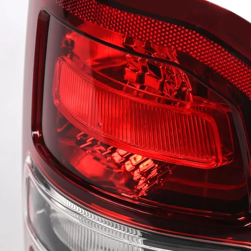 Vista 3 de Ensamble de luces traseras halógenas FIONE compatible con Dodge Ram 1500 2019-2023 Big Horn/Tradesman con bombillas, lado del conductor, luz trasera