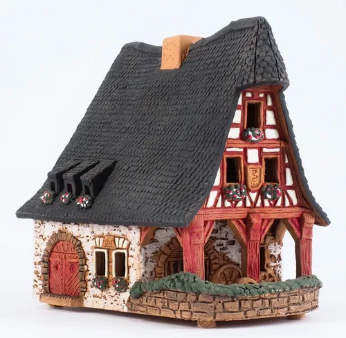 Vista 4 de Ceramic Houses and Villages Collection - Miniatura coleccionable hecha a mano de la antigua herrería histórica en Rothenburg, Alemania - Portavelas