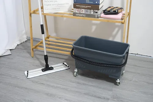 Vista 4 de Matthew - Cubo de limpieza con acabado de microfibra con tamiz, cubo de fregona con prensa escurridor para trapeadores planos de microfibra, cubo