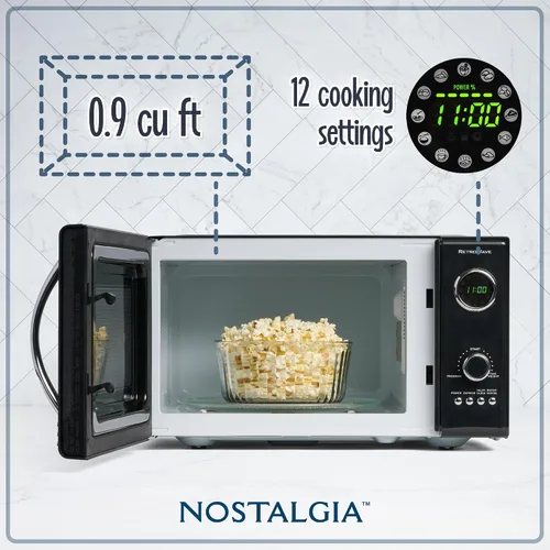 Vista 3 de Nostalgia Horno microondas retro para encimera, grande de 800 W, 0.9 pies cúbicos y aspiradora vertical compacta BISSELL CleanView, cabe