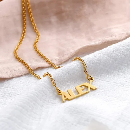 Vista 5 de OakLuna - Collar con nombre de Capital Gatsby - Joyería personalizada de plata de ley 925 chapado en oro chapado en oro rosa - Regalo delicado