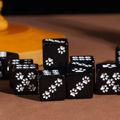 Vista 2 de Juego de 10 dados D6 estándar de 6 caras para juegos de mesa Wow DND Bolsa de almacenamiento de cuero, regalo DM, para juegos de rol de Calabozos