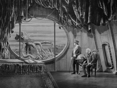 Vista 3 de Three Fantastic Journeys by Karel Zeman (Journey to the Beginning of TimeInvention for DestructionThe Fabulous Baron Munchausen)(The Criterion