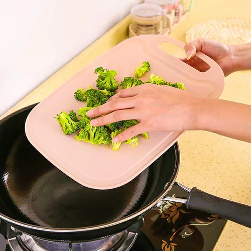 Vista 7 de Tabla de cortar para cocina, tablas de cortar de paja de trigo con ranuras para jugo