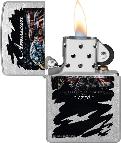 Vista 14 de Zippo encendedores con la bandera de EE. UU.