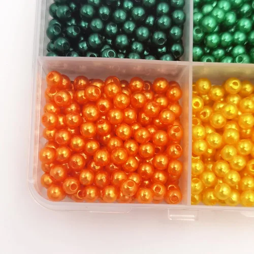 Vista 4 de Inspirelle 5400 piezas Cuentas de perlas de 4 mm 30 colores Cuentas de plástico para hacer joyería y manualidades