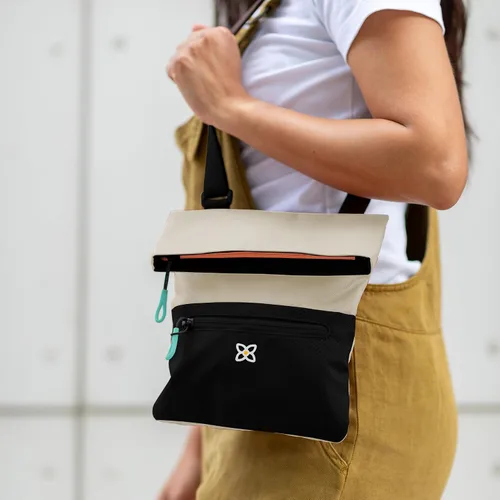 Vista 2 de Sherpani Pica, bolso cruzado pequeño, de nailon, bolso cruzado ligero, bolso cruzado para mujer, BLUFF