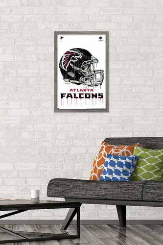 Vista 2 de Trends International NFL Atlanta Falcons - Póster de pared con casco antigoteo 20, 14.725 x 22.375 pulgadas, versión enmarcada de madera de granero
