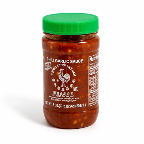 Vista 12 de Salsa de ajo y chile Huy Fong, 18 oz.