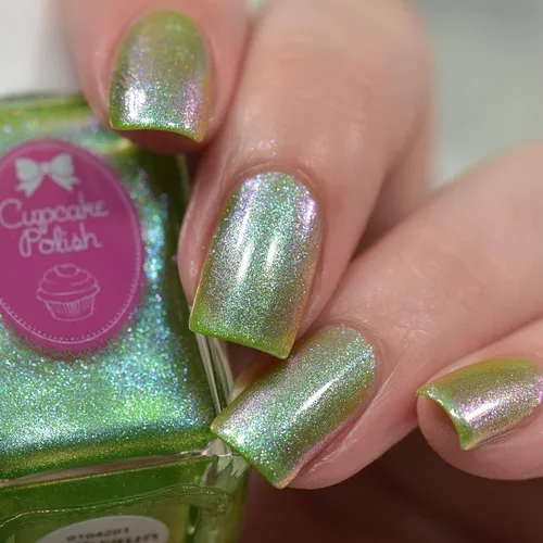 Vista 8 de Eldhraun - Esmalte de uñas verde guisante que cambia de esmalte de uñas por Cupcake Polish