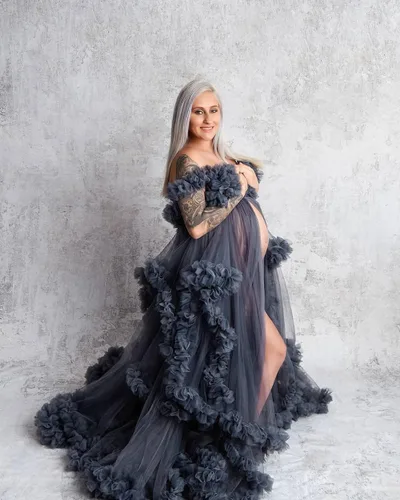 Vista 6 de Yexinbridal Batas de tul para mujer para sesión de fotos de maternidad, largo hinchado, ilusión, vestido de novia con volantes y abertura, bufanda