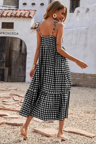 Vista 4 de PRETTYGARDEN Vestido de verano para mujer, a cuadros, con tirantes delgados, cuello cuadrado, con volantes y vuelo