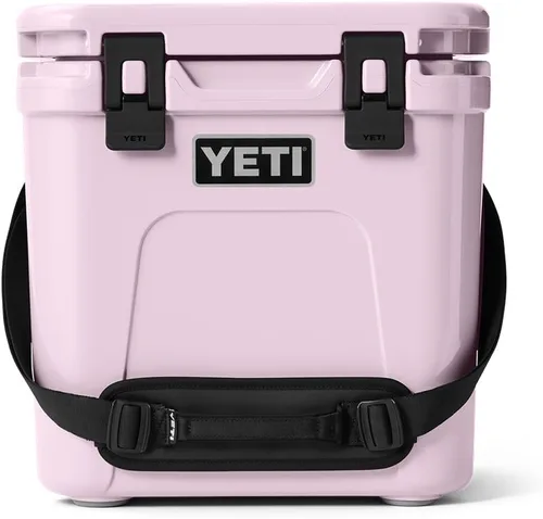 Vista 16 de YETI Roadie 24 2.0 - Enfriador duro con correa de hombro DoubleDuty y tapón de drenaje Canela