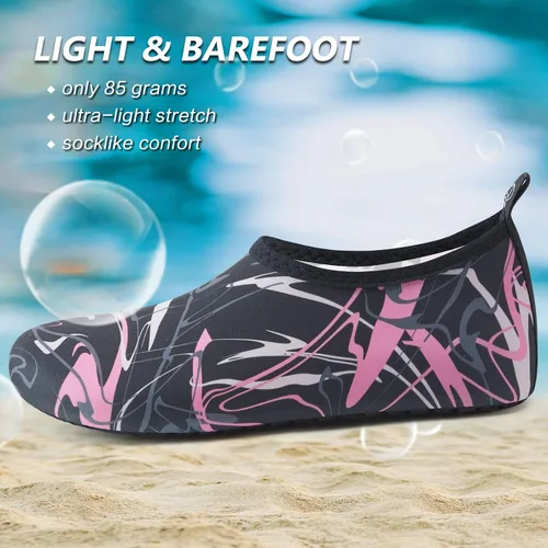 Vista 3 de Deevike Zapatos acuáticos para mujeres y hombres, estilo descalzo, de secado rápido, calcetines de agua sin cordones para playa, piscina, natación
