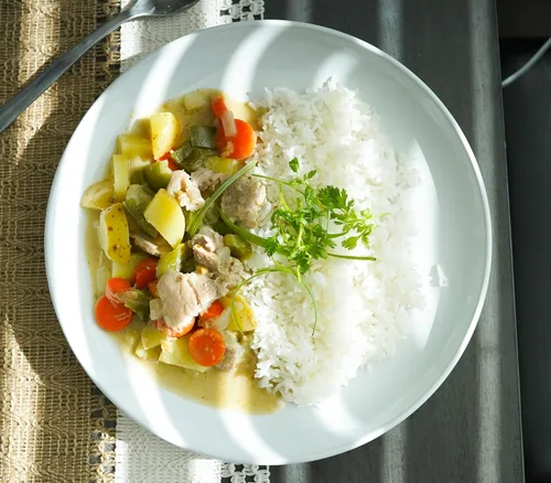Vista 6 de Parami Salsa de curry tailandés tamaño 16 onzas (sin gluten, sin lácteos, sin nueces) (paquete de 1, verde)