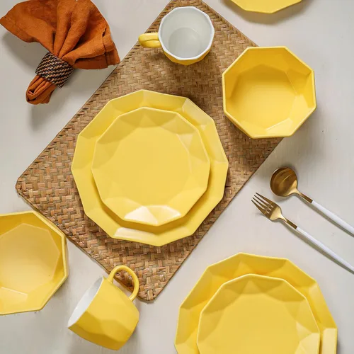 Vista 16 de Stone + Lain Jamie - Juego de vajilla geométrica de porcelana de 16 piezas, color verde Amarillo
