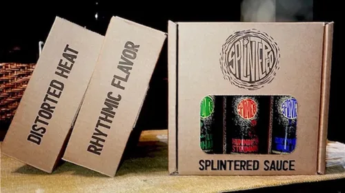 Vista 3 de The Splintered Sauce Hot Sauce Trio – Carolina Reaper Paquete variado con deliciosos maridajes de frutas, arándanos, fresas, piña, perfecto