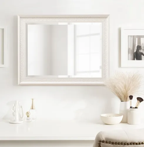 Vista 4 de Kate and Laurel Alysia - Espejo de pared rectangular con marco decorativo, 22.5 x 28.5 pulgadas, color blanco