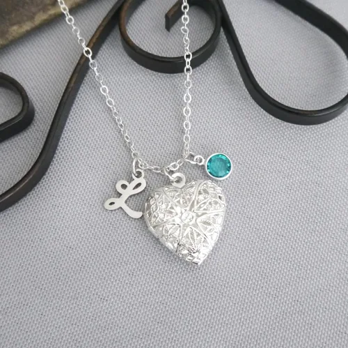 Vista 8 de Madie's Charms Heart Picture Locket - Personalized Locket Necklace - Initial Necklace - Heart Locket - Silver - Custom - Birthstone Necklace