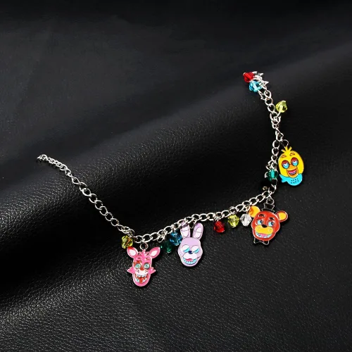 Vista 8 de FNAF - Insignia de guardia de seguridad Pin de guardia nocturno de Freddy Fazbear Regalos de disfraz de la FNAF para niños, hombres, mujeres