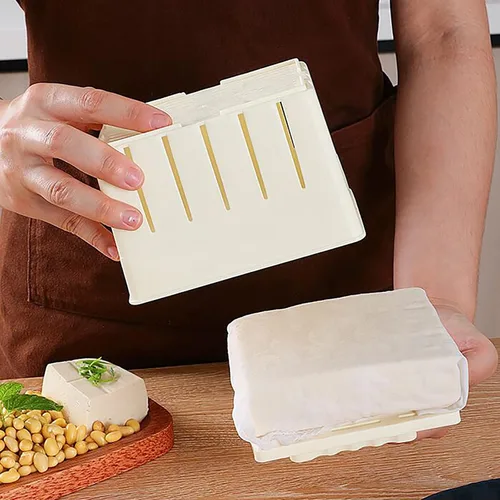 Vista 4 de juego de molde con prensa para hacer tofu y tela para prensar queso de soja.