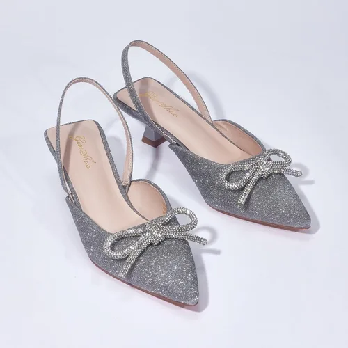 Vista 4 de GENSHUO Zapatos de tacón con lazo de diamantes de imitación para mujer, zapatos de vestir para novia y boda