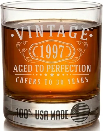 Vista 10 de Vintage 2005 Grabado 11oz Whisky Glass 21st Birthday Regalos para él ella 2-Claro