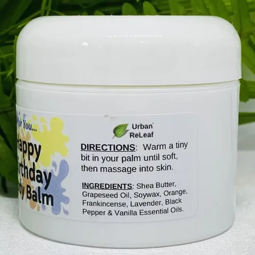 Vista 3 de Urban ReLeaf ¡Bálsamo corporal de feliz cumpleaños! Manteca de karité natural con especias cítricas frescas y aceites esenciales, regalo cuidadoso.
