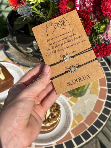 Vista 2 de SCOOLUX - Pulseras a juego Pinky Promise para parejas - Pulseras de promesa para parejas - Almas gemelas - Bonitos regalos para novias - Regalos