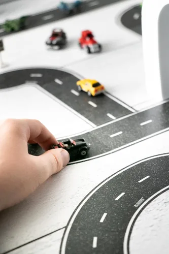 Vista 8 de Paytape 60 pies x 2 pulgadas, rollo de cinta de pista de juguete para niños, paquete de carretera negra para principiantes, incluye 2 pulgadas