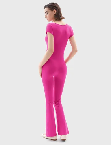 Vista 4 de PUMIEY Overol acampanado para mujer, cuello redondo, manga corta, ajustado, casual, colección Chill