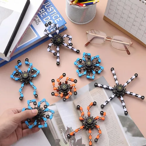 Vista 6 de Jerify Paquete de 40 divertidos juguetes sensoriales para la ansiedad con cadena transformable, robot de dedo de juguete de bricolaje, spinners