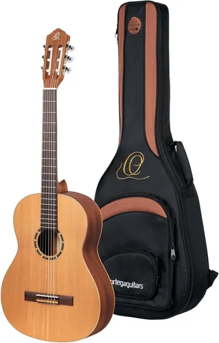 Vista 37 de Guitarra Clásica de Nylon Tamaño 3/4 de la Serie Family con Bolsa