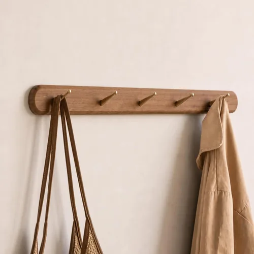Vista 11 de Ganchos de pared de madera maciza con estante, perchero de pared, estante colgante de entrada con 6 ganchos de latón para sombreros, ropa, toallas
