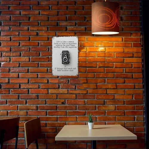 Vista 4 de Placa de metal vintage con texto en inglés "Life is like a camara", divertidos carteles de hojalata para hombre, cueva, sótano, pub, granja