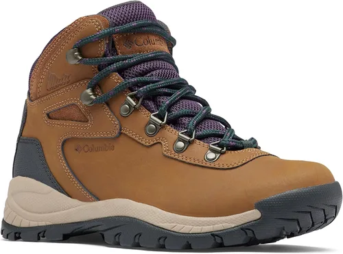 Vista 23 de Columbia Women's Newton Ridge Plus Waterproof Amped Hiking Boot