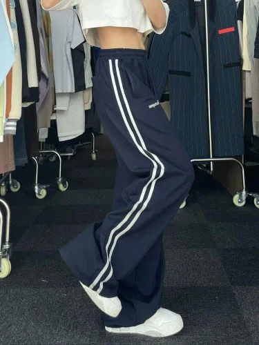Vista 4 de RICHTRUE Pantalones deportivos Y2k para mujer, pantalones holgados Y2k, pantalones de paracaídas Y2k, ropa Y2k, pantalones Y2k para mujer