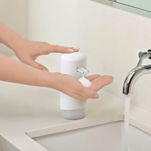 Vista 4 de Better Living Products 70250, dispensador de jabón de espuma blanca mate, sin tamaño Dispensador de jabón para encimera, recargable, cocina, baño