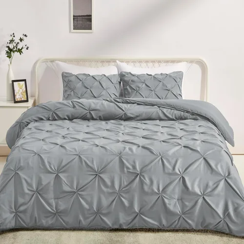 Vista 7 de Amazon Basics - Juego de ropa de cama con edredón de plumón sintético de dos piezas, suave y ligero, para todas las estaciones, con pliegues