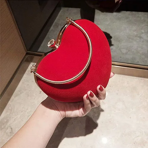 Vista 6 de Bolsos de mano de terciopelo en forma de corazón para mujer, bolsa de fiesta de noche con cadena para el hombro