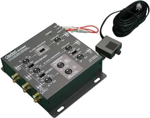 Vista 10 de Clarion MCD360V Entradas RCA de 3 vías y 6 canales Crossover electrónico con control remoto de nivel de subwoofer Salida de nivel ajustable