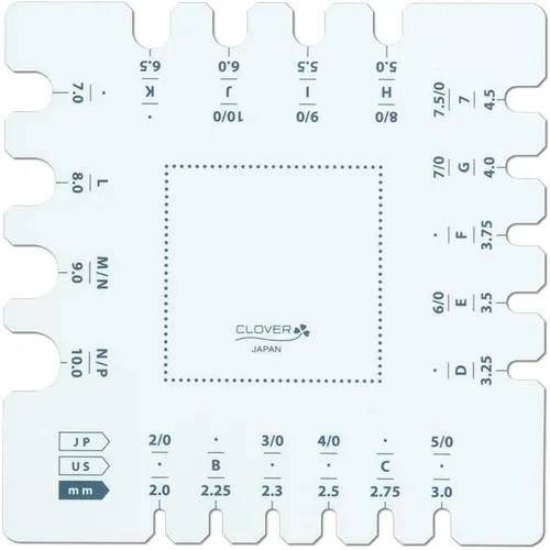 Vista 4 de Regla y Calibrador de Agujas Clover Swatch, Blanco