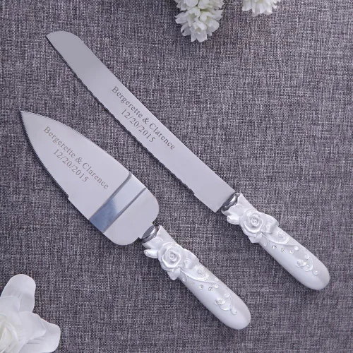 Vista 3 de Accesorios de boda - Juego de cuchillos y servidores personalizados, rosa en flor