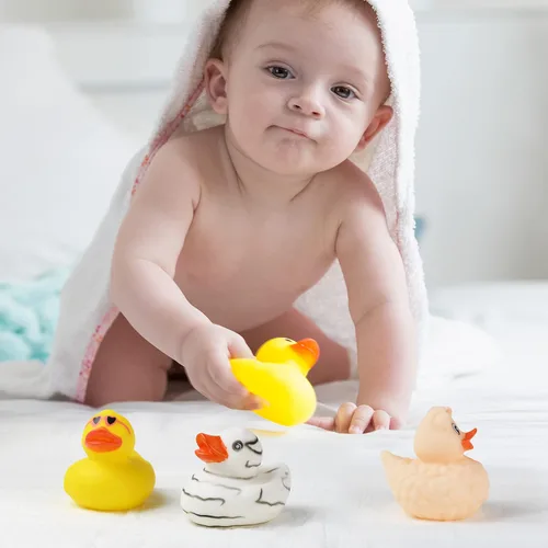 Vista 3 de Patos de goma para Jeep Ducking, 50 patos de goma surtidos para juegos de patitos, ducking de Jeeps, cruceros y baño, juego en la piscina, pequeño