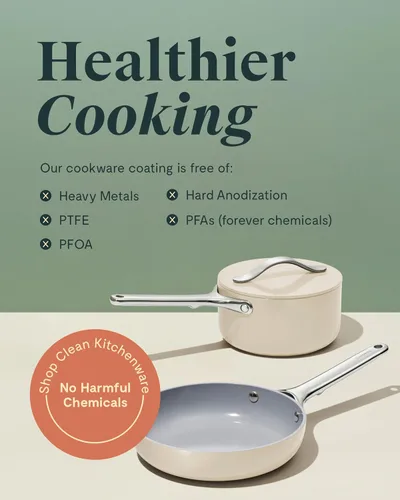 Vista 6 de Juego Mini de Utensilios de Cocina Caraway - Sartén Antiadherente de Cerámica (1.05 qt, 8") Cacerola (1.75 qt) y Estante de Almacenamiento - No