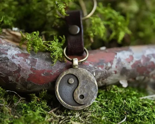 Vista 24 de Collar Yin Yang para hombre, joyería colgante de alta calidad de aspecto antiguo, regalos de Yin Yang, joyería vikinga para hombres