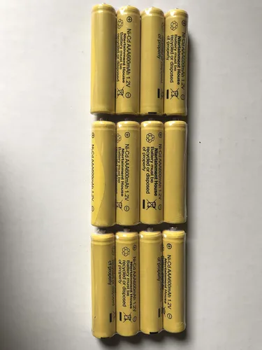 Vista 3 de Juego de 12 baterías recargables de luz solar Ni-cd 600mah para luces solares (AA 600mAh)