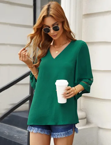 Vista 3 de LookbookStore - Blusa para mujer con paneles de malla, cuello en V, mangas acampanadas 34 y corte holgado