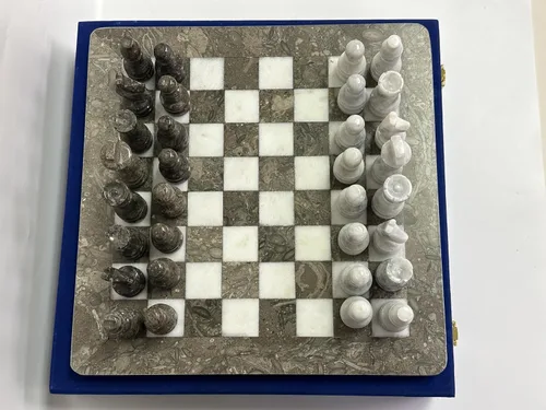 Vista 7 de Juego de ajedrez de mármol hecho a mano de 15 pulgadas con caja de regalo de terciopelo azul, tablero de ajedrez de piedra y piezas talladas