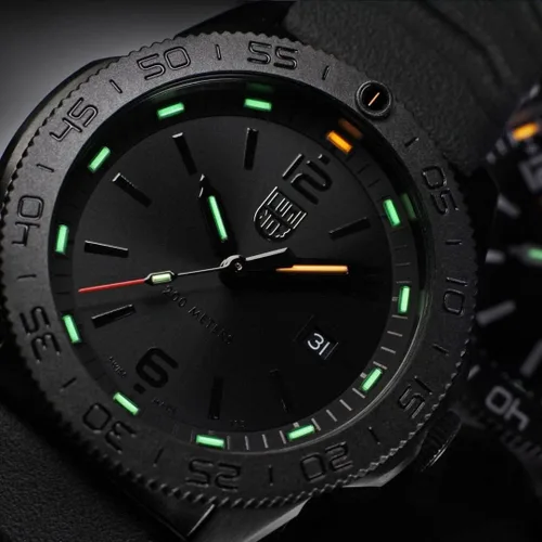 Vista 6 de Luminox Pacific Diver Sea Series Black Out - Reloj de buceo analógico de 1.732in para hombre, Negro -, Buceador